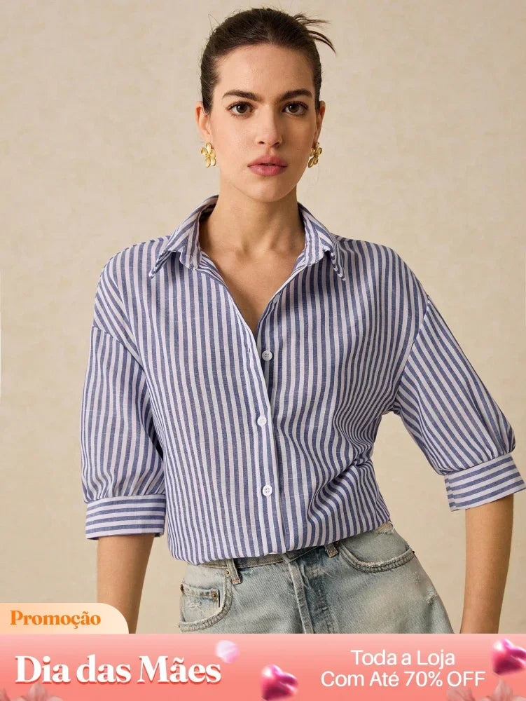 Blusa Social Listrada Manga 3/4 com Botões Blusa Social Listrada Manga 3/4 com Botões