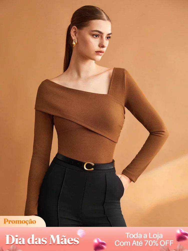 Blusa Casual Assimétrica Canelada com Manga Longa Castanho / P Blusa Casual Assimétrica Canelada com Manga Longa